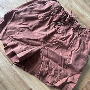 Brown high waisted Dynamite shorts